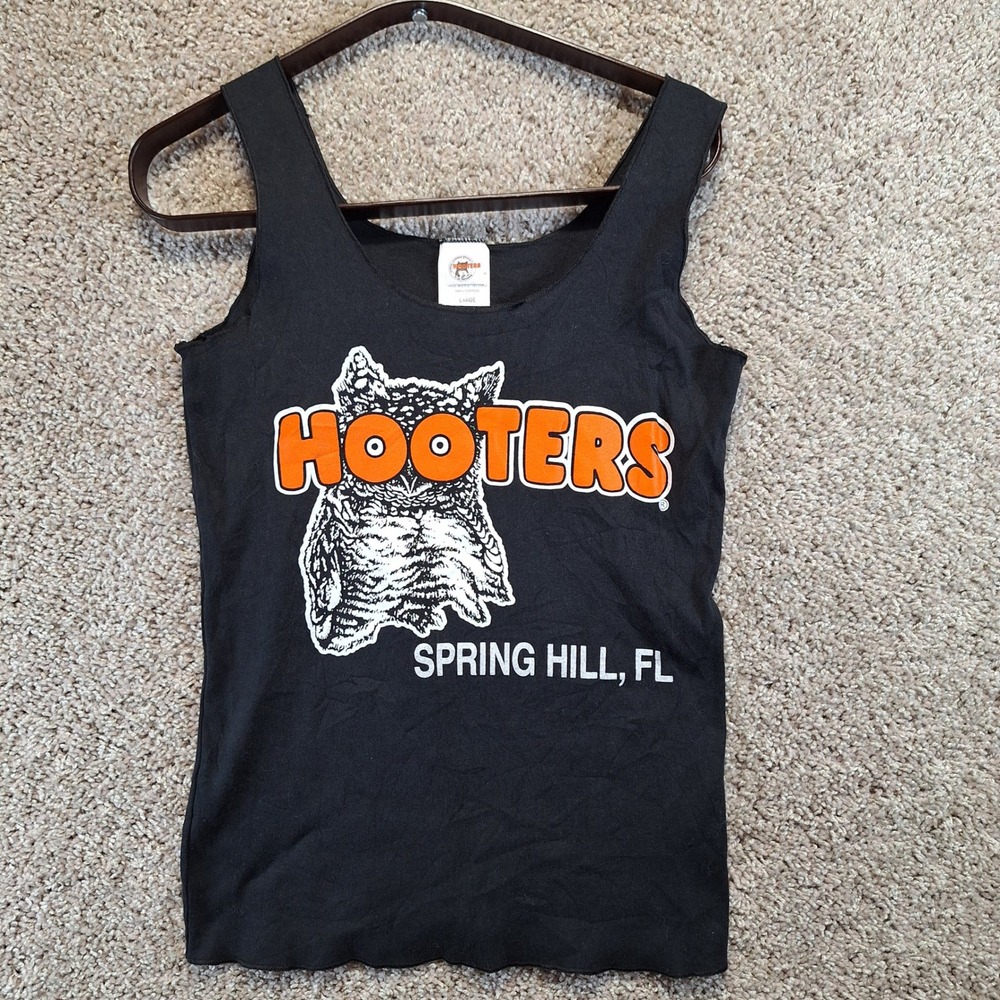 Hooters Tank Top Women Large Black Spring Hill FL Slogan Graphic Y2K Vintage